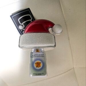 Santa hat wall plug-in NWT